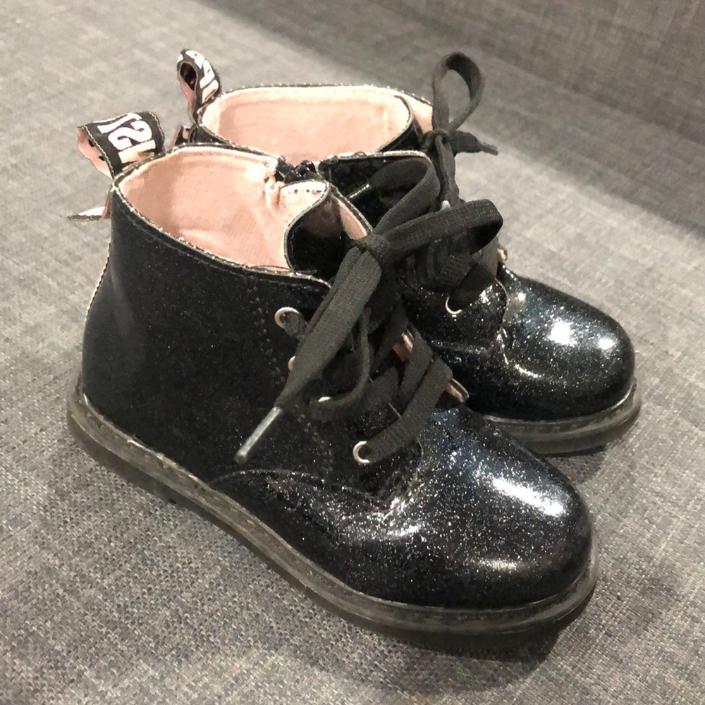 Zara Black Sparkly Patent Boots